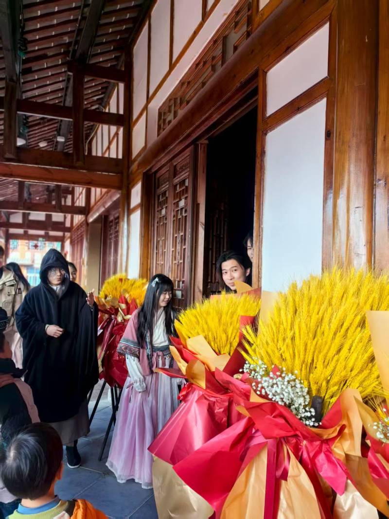 沉浸赋能：冷水滩区景区演艺的差异化突围之路